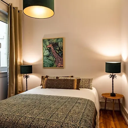 Apartment Akicity Sete Rios Iris *